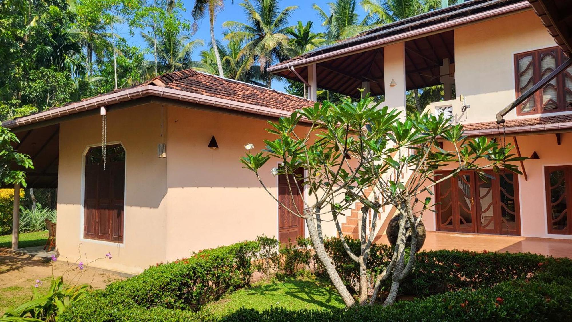 King Coconut Lodge Habaraduwa Central Extérieur photo